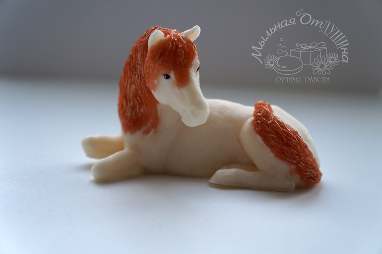 Рыжая лошадка и 3 набора