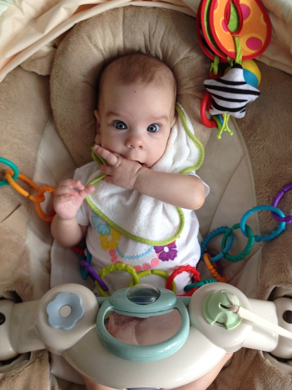 А нам уже 4 месяца!!!!