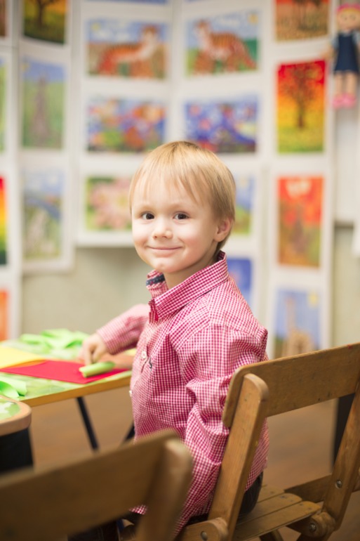Художественная выставка Платона