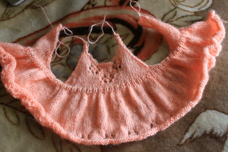 Платьице и штанишки для зайчика