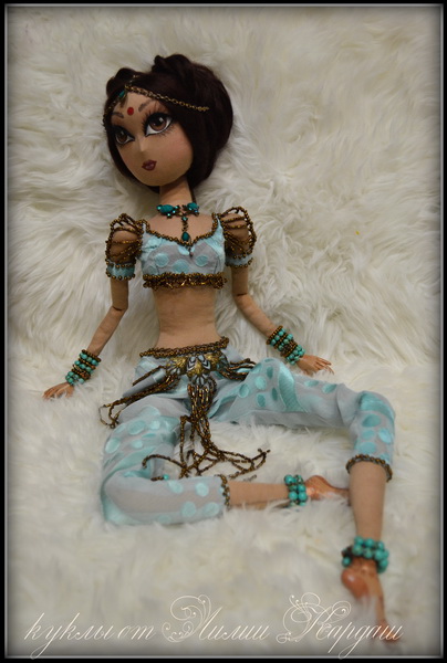 Мохини - дочь таинственной Индии!