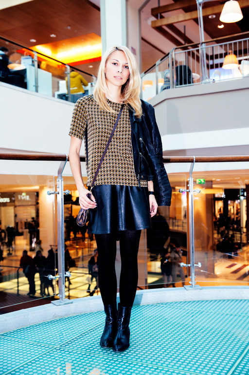 Выход в коже