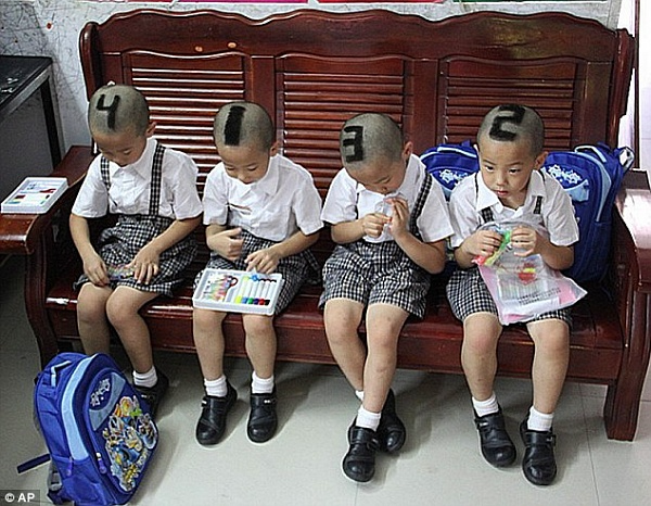 Как же отличить близнецов?