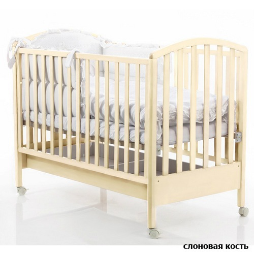 Детская кроватка Bambolino (Италия) с матрасом 8500 руб.