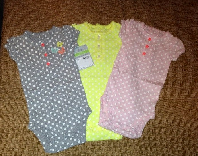 Первые вещички для малышки (Carters)