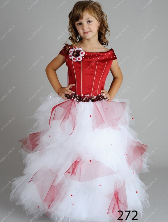 Распродажа платьев от 650 до 1500 руб