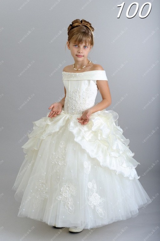 Распродажа платьев от 650 до 1500 руб