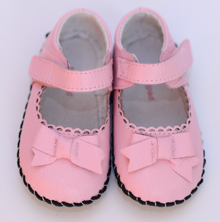 ОБУВЬ НА ПЕРВЫЕ ШАГИ ДЛЯ САМЫХ МАЛЕНЬКИХ. с 19-22 размеры. туфли, пинетки, сандали, кроссовки, ботин