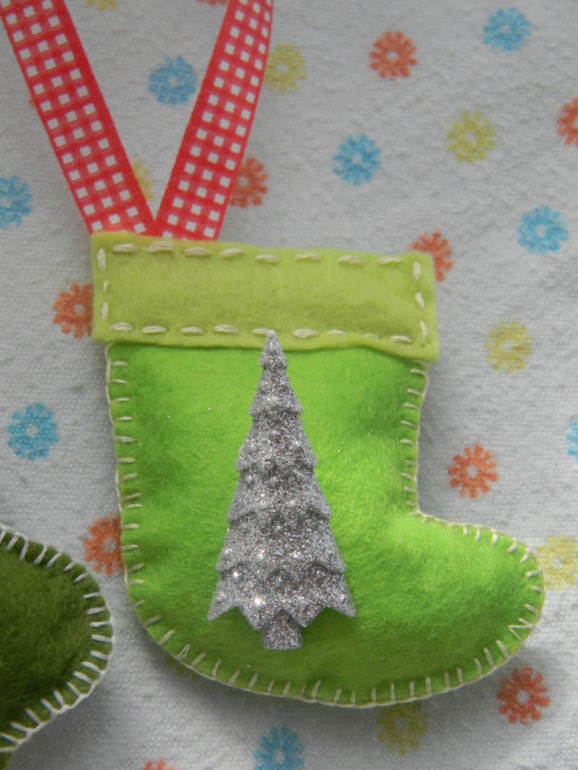 Мои первые поделочки))