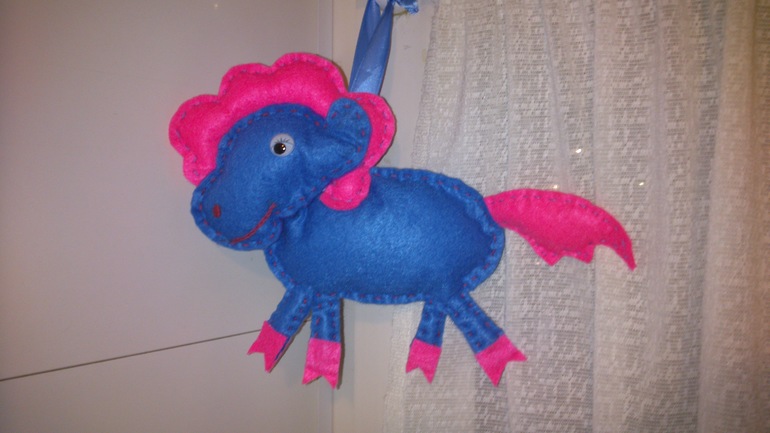 Угадай кто? ))))