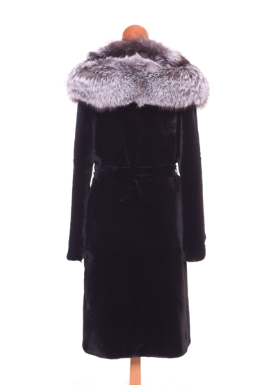 Продам шубу кролик рекс с чернобуркой по всему капюшону 42 р-р