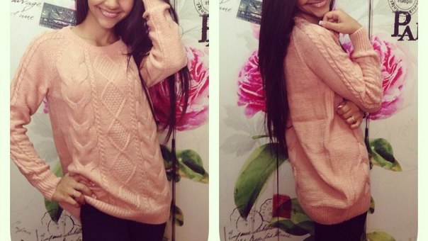 Пристрою вязаный свитер.