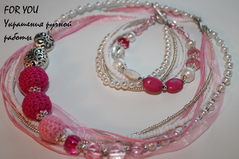 Комплект украшений в подарок для сестенки)