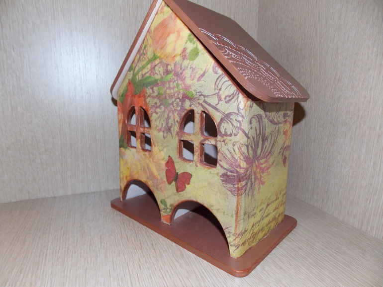 Короб и домик)))