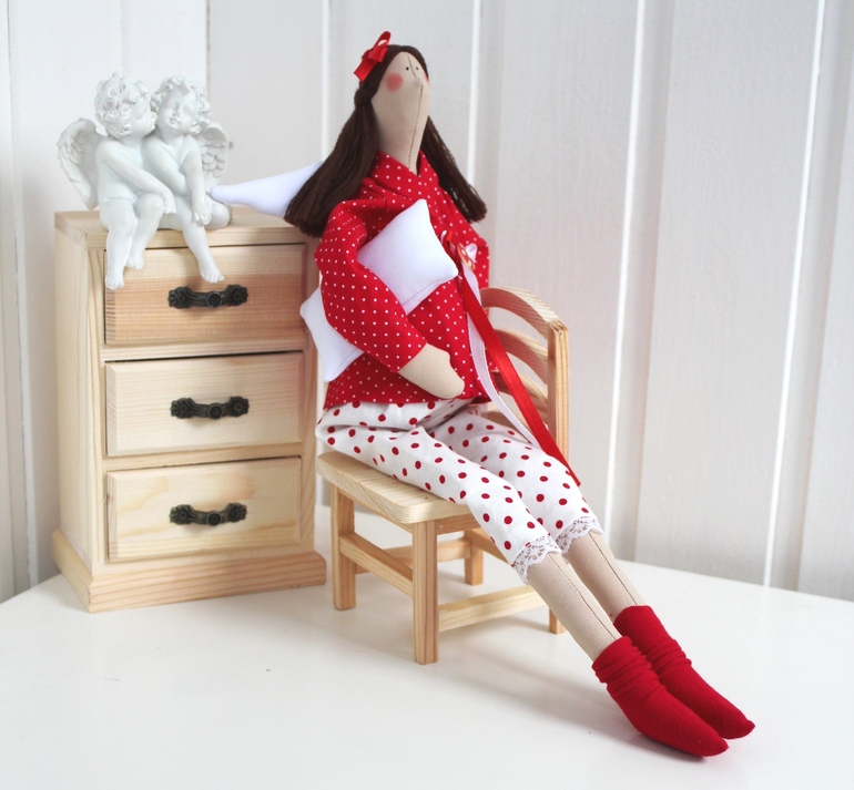 Беременная куколка в пижамке!