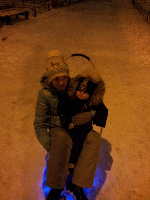 Отзыв о санках KHW Snow Baby Dream со светодиодами