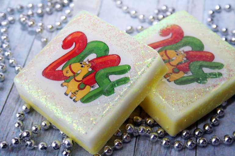 Новогоднее мыло в подарок!