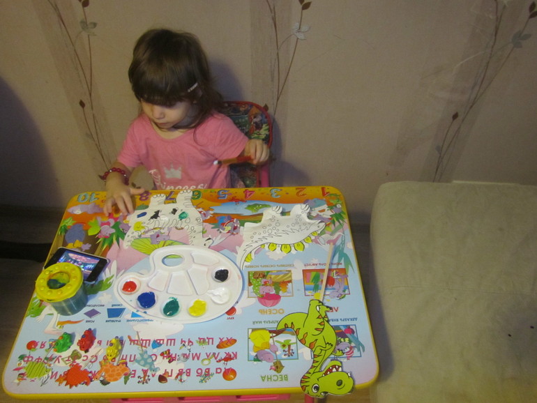 Динозавры от Двух Ладошек.