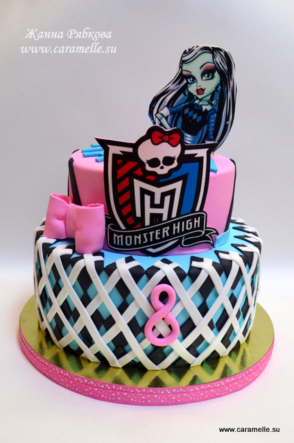 Монстер Хай...)))