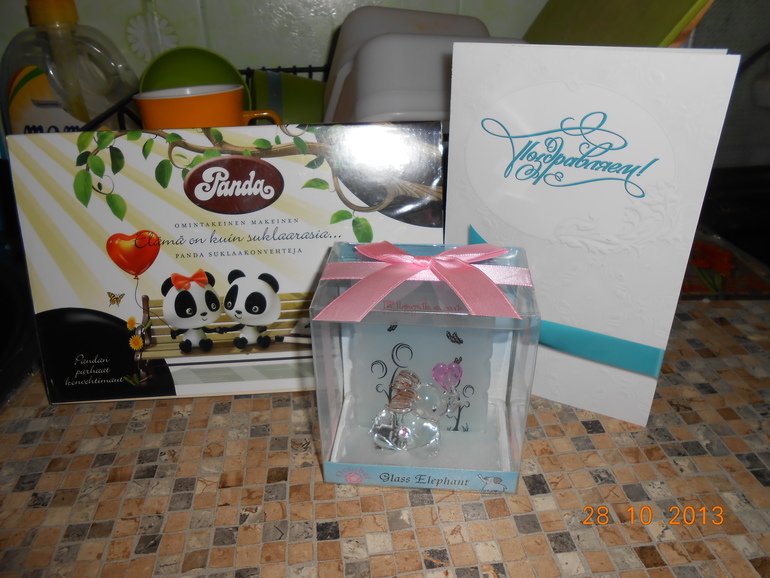 К годовщине свадьбы прислали нам ни что нибудь, целого СЛОНА!