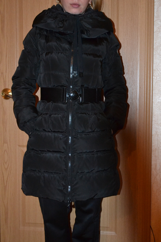 ПУХОВИК MONСLER(копия)р-рS.б/у в отличном состоянии 3000 р.Почта за мой счет)))