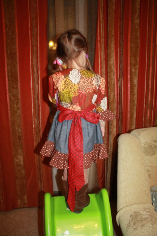 Платье Kitschy Couture из Америки 2Т. Под катом вживую