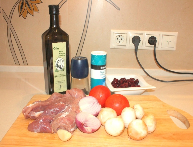 Свинина с шампиньонами