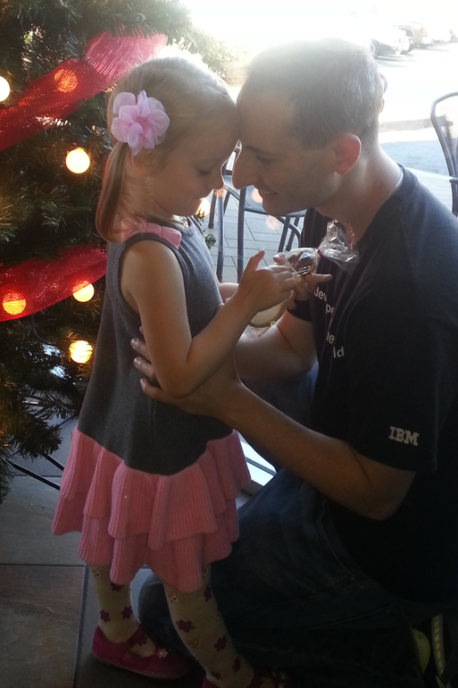 наши малыши и папа, папочка!!!