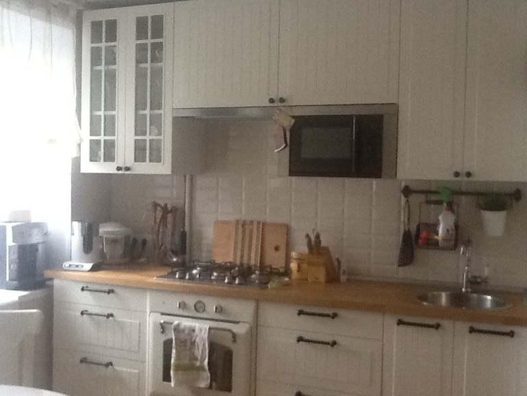 Кухня- гостиная и немного прихожей