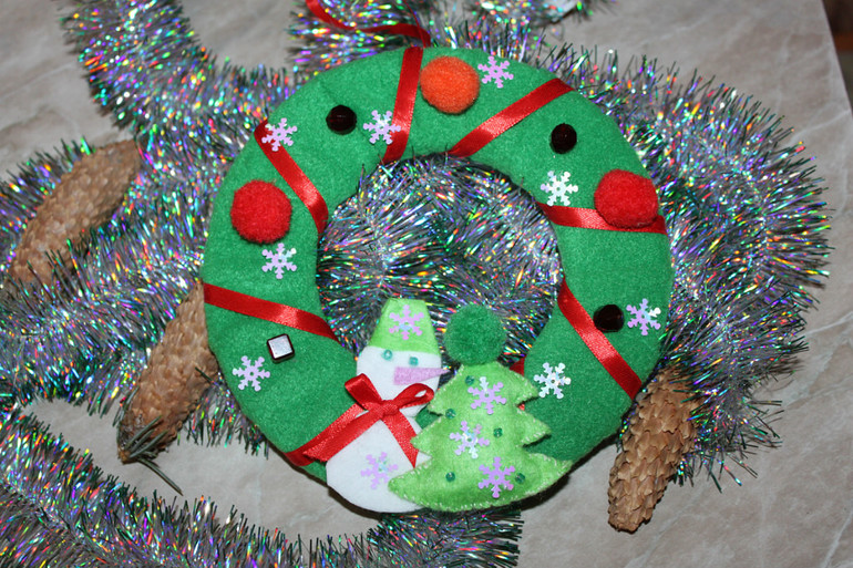 И у нас поделка в садик!