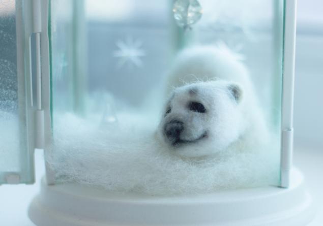 Белое в белом