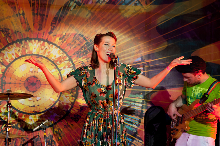 Фестиваль горлица 2013 в Дарвиновском музее.