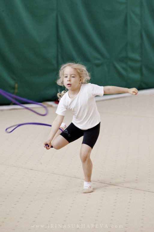 Тренировка по художественной гимнастике. Часть 2.