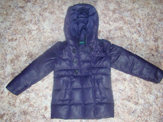 Продам куртку Benetton размер 92-98