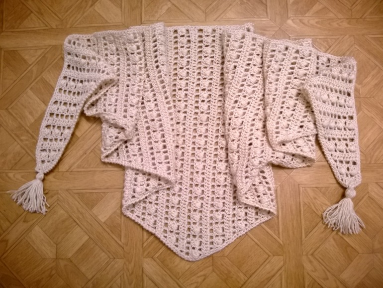 золотистый бактус