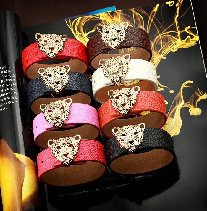 Большой выбор браслетов на лето и праздники в наличии