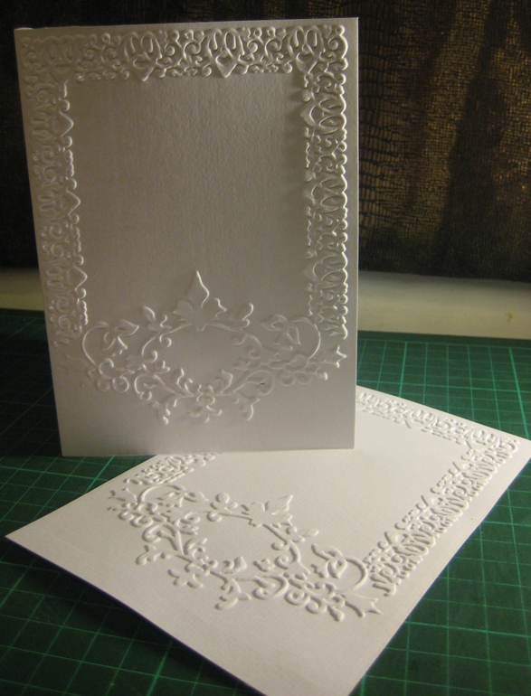 Обменяюсь вырубкой и тиснением.