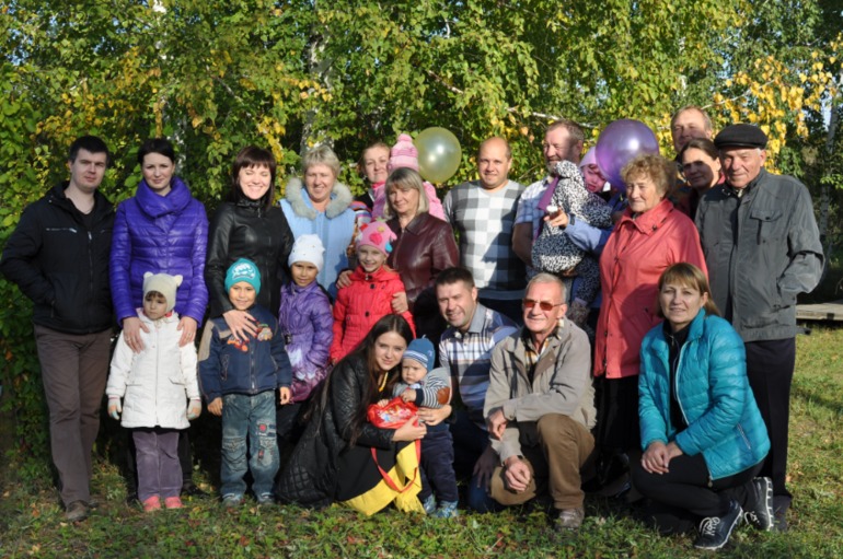 Вот и наш ПЕРВЫЙ ГОДИК!!! Продолжение...