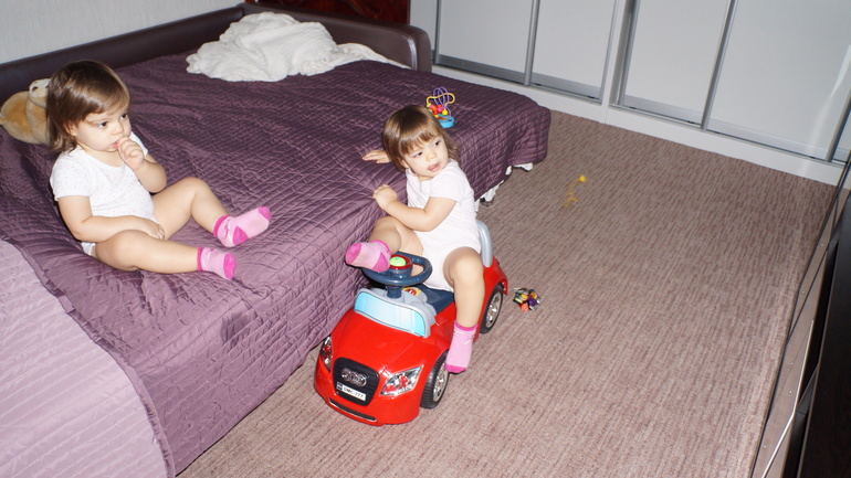 Полтора года (много фото)