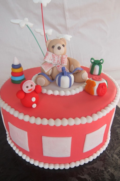 тортик с мишкой 3.8 кг.