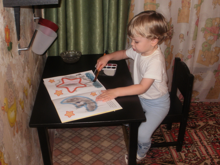 Собираем потихоньку нашу детскую.