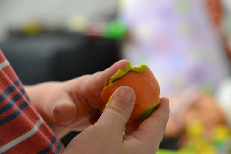 Рисуем овощами и фруктами