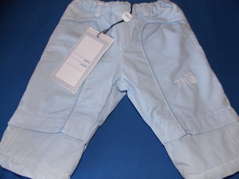 Костюмчик на маленького модника известного итальянского бренда TRUSSARDI