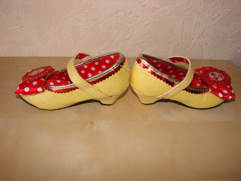 Красота от Disney (с оф.сайта) р. 7/8 (144-152 мм)