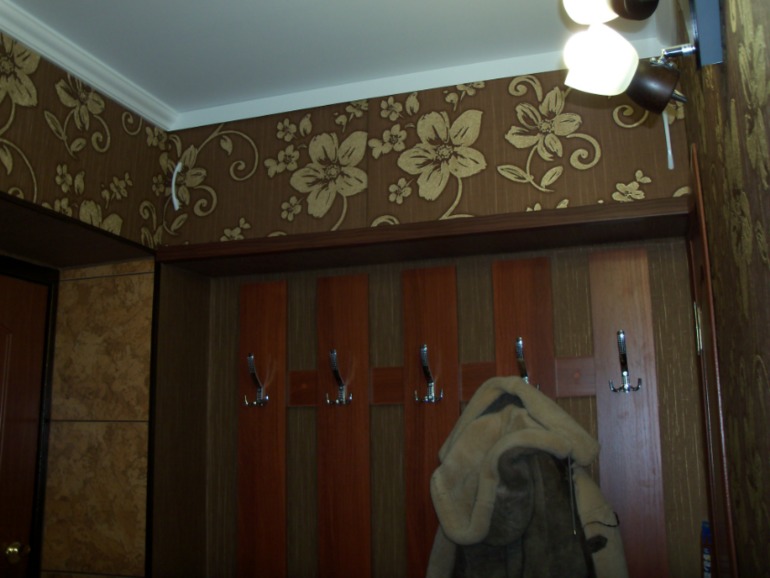 Вот наша прихожая