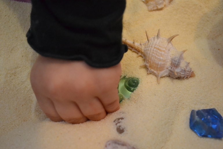 Сенсорная коробочка