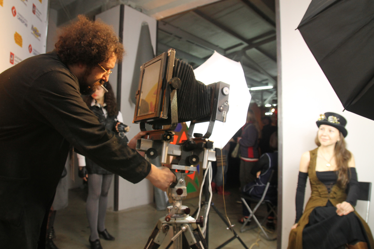 КомМиссия 2013 или День открытых миров. Комиксы и дети)