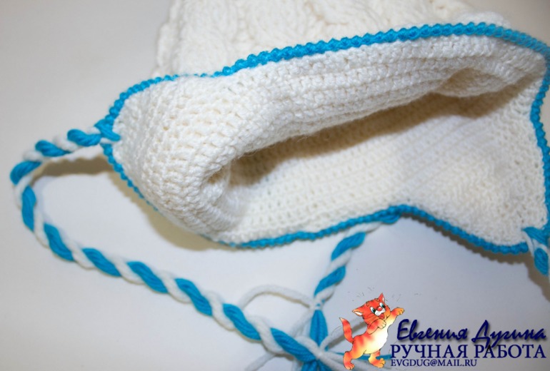 Шапочка с косами
