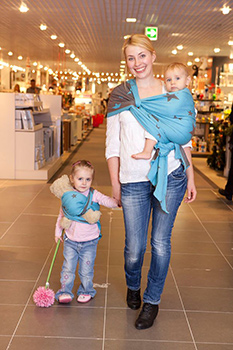 Короткий шарф: незаслуженно забытый универсал