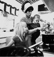 Короткий шарф: незаслуженно забытый универсал